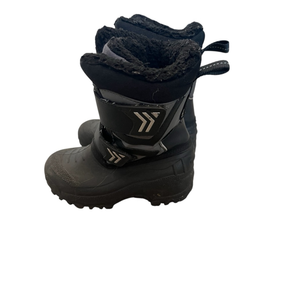 KIDS Winter Boots 12 Black Velcro Fleece Lined Rubber Sole